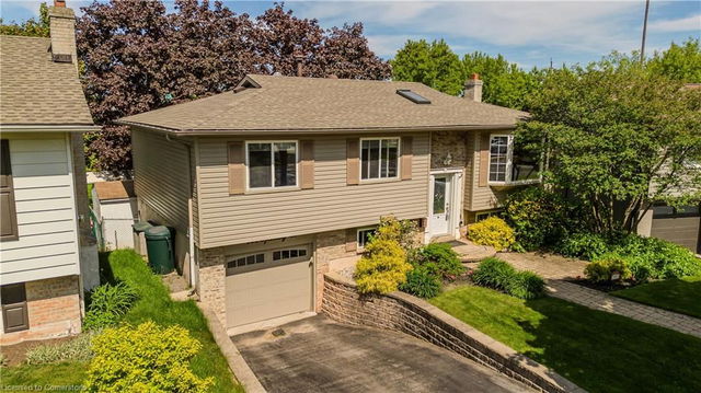 452 Sparling Crescent