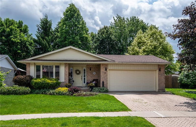 19 Eagle Drive, Elmira, Ontario