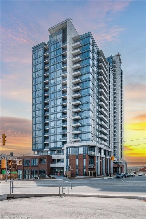 Condo/Apt Unit for sale at 1001-15 Wellington Street, Kitchener, Downtown Kitchener/West Ward, N2G 0E4 - MLS: 40732434