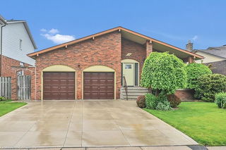 10 Peacock Place