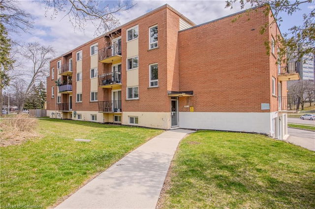 10 - 371 Dale Crescent