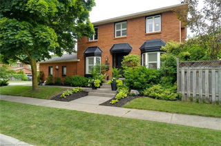 1125 Grandeur Crescent
