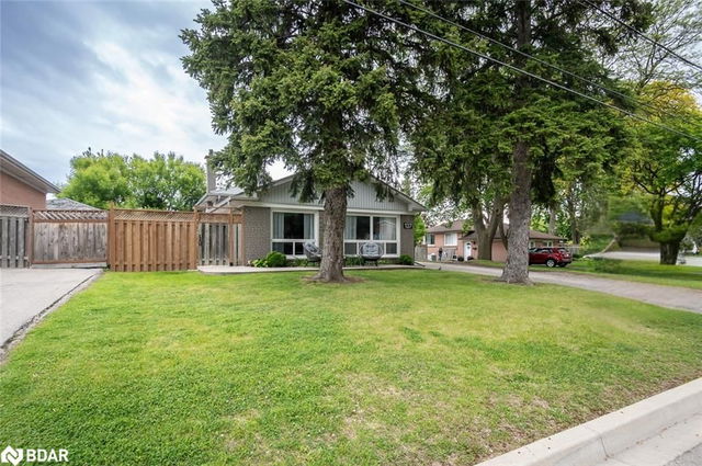 137 Wakefield Road