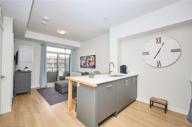 204 - 600 North Service Road