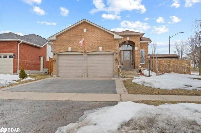 16 Goodwin Avenue