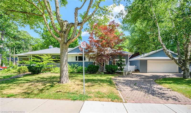 374 Spruce Street, Oakville, Ontario