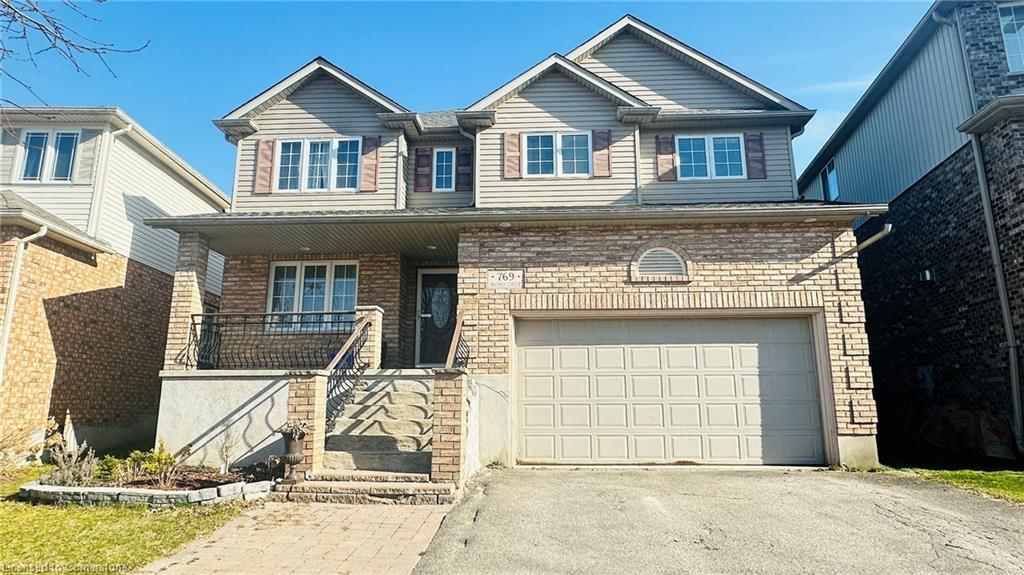 Single Family Residence for lease at 769 Munich Circle, Waterloo, Columbia Forest/Clair Hills, N2V 2N6 - MLS: 40733434