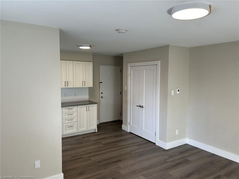 Room2