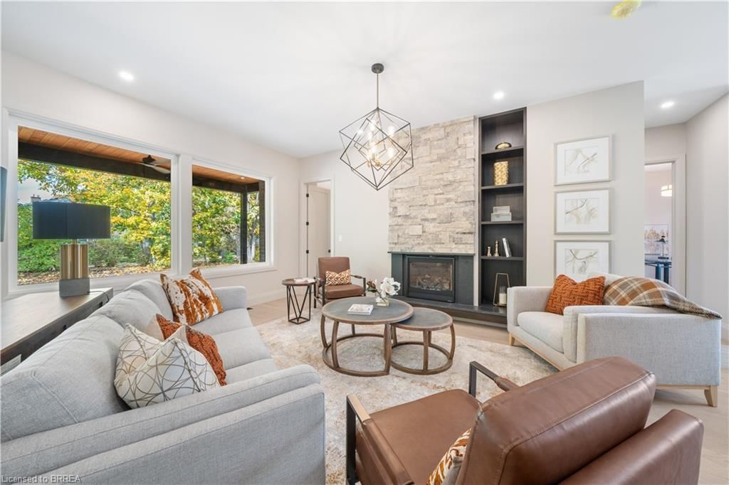 Single Family Residence for sale at 163 Parkside Drive, Brantford, ON, N3T 0S9 - Holmedale - MLS: 40733664