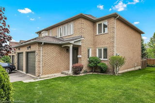 62 - 11 Pirie Drive