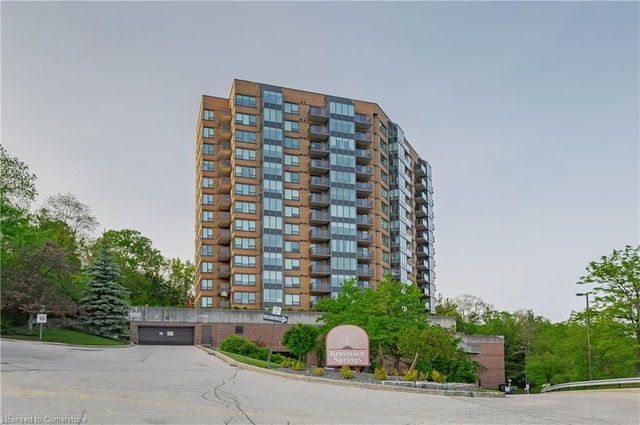 1003 - 237 King Street W