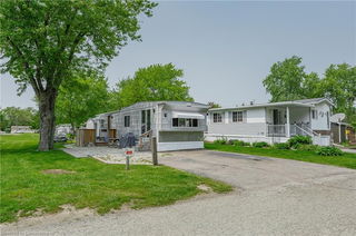 215 - 580 Beaver Creek Road