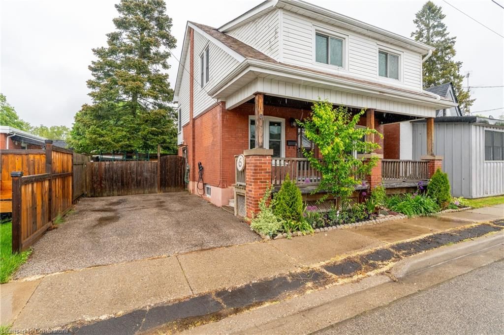 Single Family Residence for sale at 6 Stinson Avenue, Brantford, Old West Brant, N3T 1X1 - MLS: 40734029