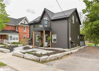 274 Mississaga Street