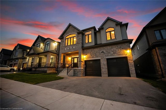554 Bridgemill Crescent