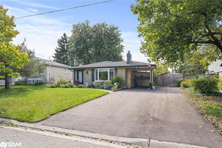 67 Moore Park Crescent