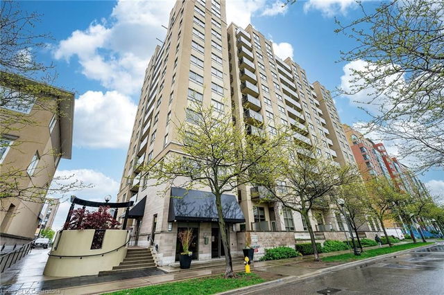 402 - 4 Elsinore Path