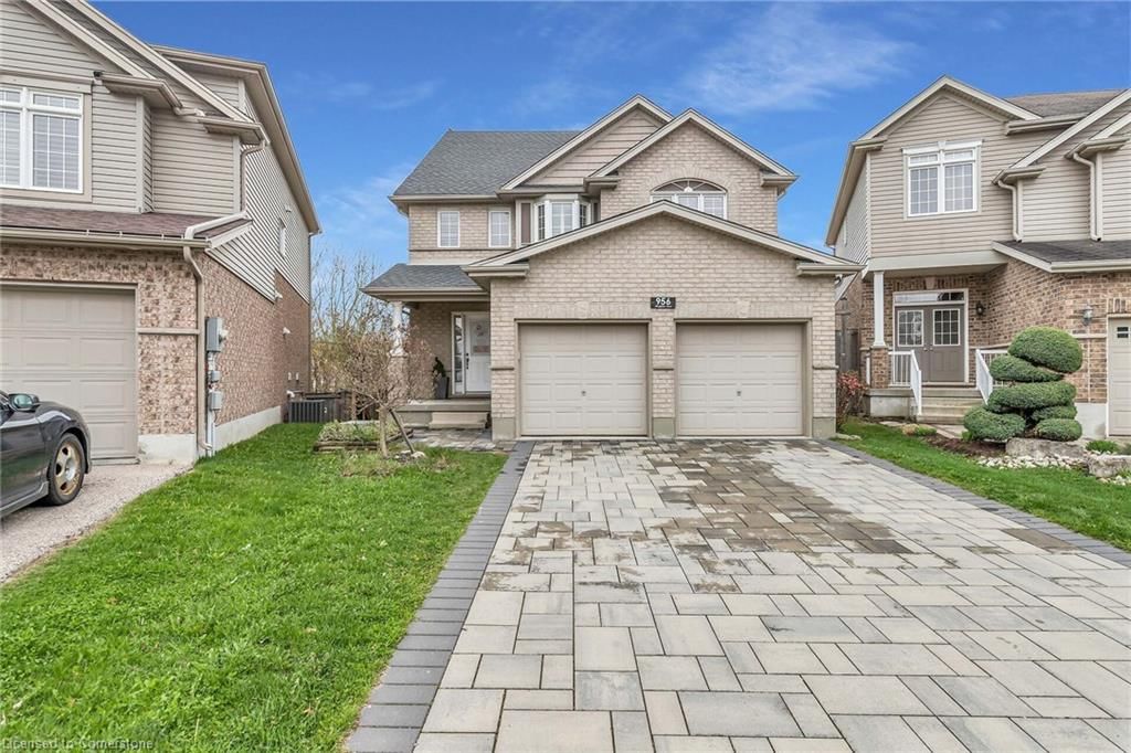 Single Family Residence for sale at 956 Banffshire Court, Kitchener, Huron Park, N2R 1W8 - MLS: 40734504