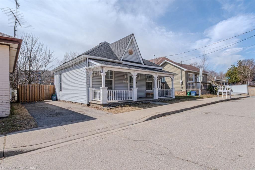 Single Family Residence for sale at 42 Lawrence Street, Brantford, North Ward, N3R 1A7 - MLS: 40734895