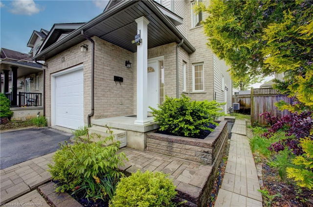 863 Laurelwood Drive