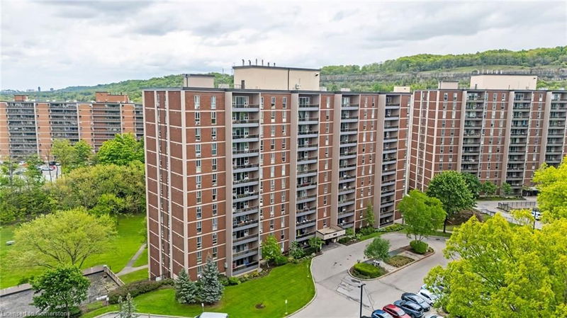 1966 Main Street W #1109, Hamilton, Ontario