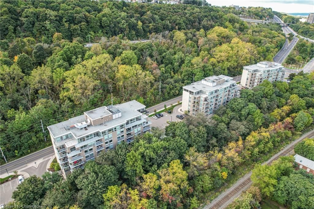 Condo/Apt Unit for sale at 106-479 Charlton Avenue East Avenue, Hamilton, Stinson, L8N 0B4 - MLS: 40735014