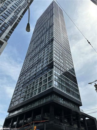 3909 - 181 Dundas Street E