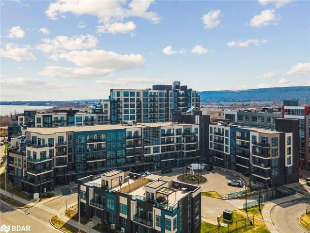 412 - 10 Concord Place Place