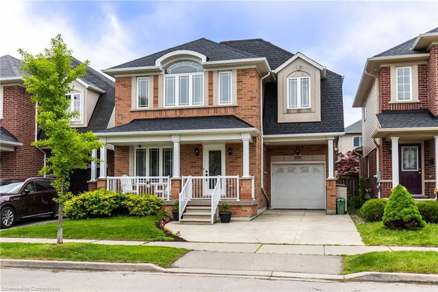 233 Springvalley Crescent