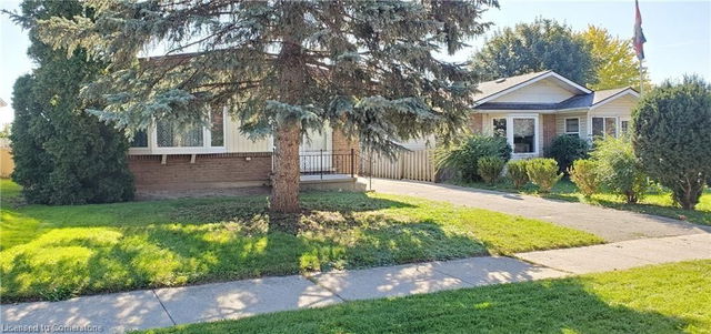 102 Pepperwood Crescent
