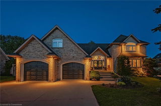 18 Weberlyn Crescent