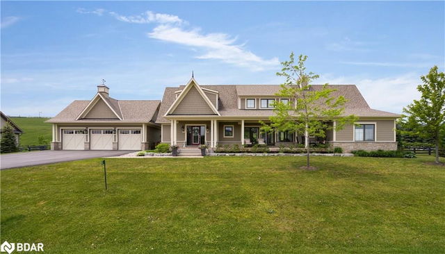 12 Thoroughbred Drive