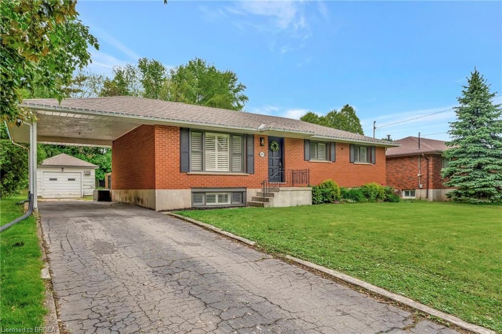 Single Family Residence for sale at 403 Oakhill Drive, Brantford, Oakhill Dr, N3T 5L7 - MLS: 40736740