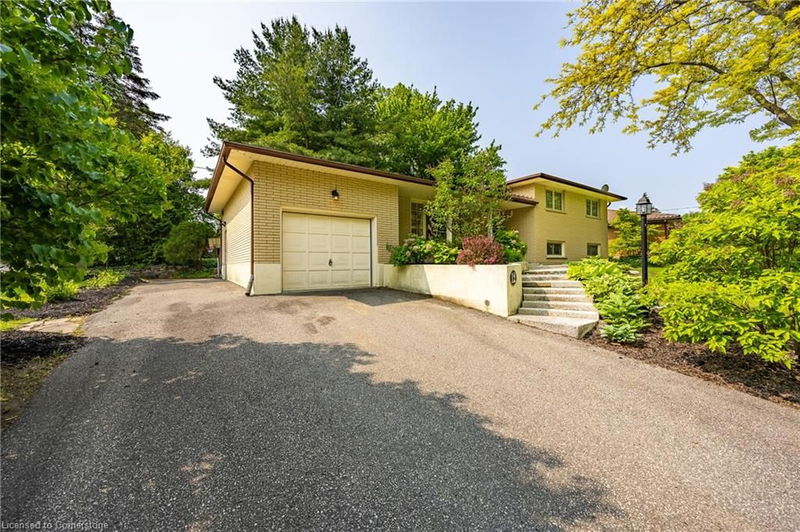 12 Sunset Drive, Simcoe, Ontario