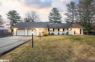 7817 Oakridge Drive