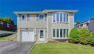 40 Meadowbrook Drive