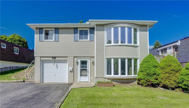40 Meadowbrook Drive