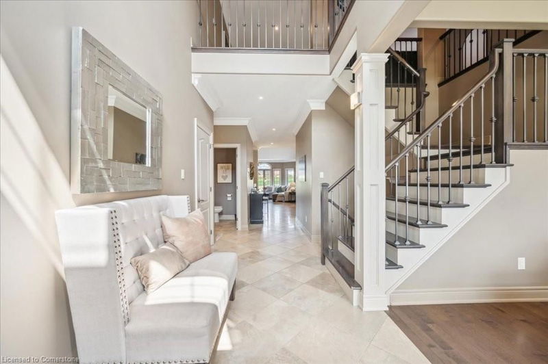 24 Tevere Place, Hamilton, Ontario