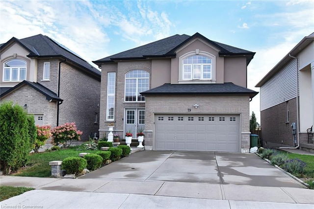 79 Aquasanta Crescent