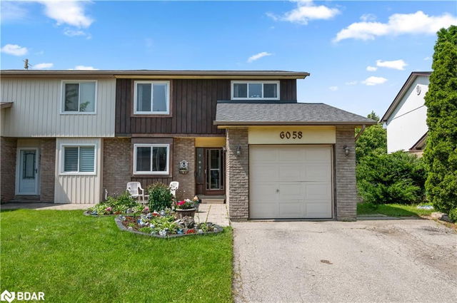 6058 Starfield Crescent