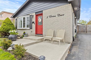 3 Electra Court