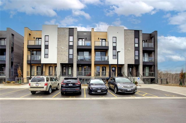29 - 261 Woodbine Avenue