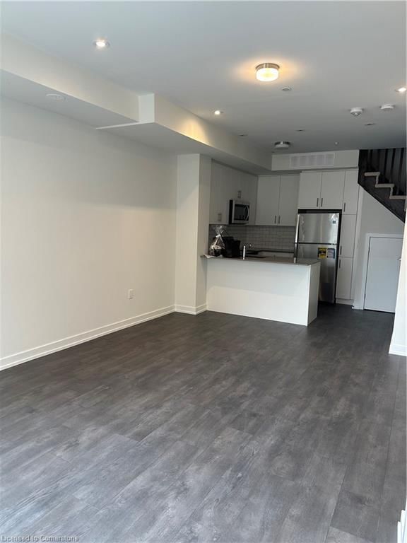 18 - 3550 Colonial Drive E