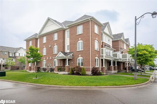 621 Laking Terrace