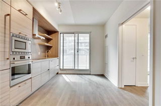 306 - 2221 Yonge Street