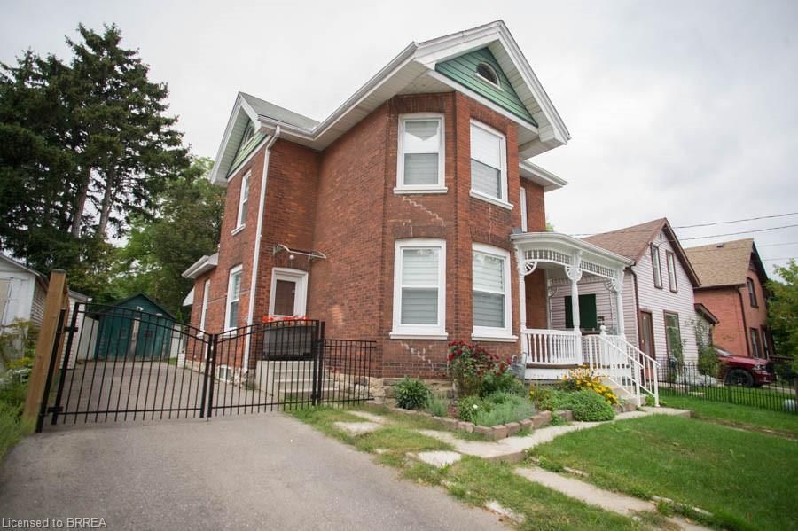 Single Family Residence for sale at 166 Brock Street, Brantford, East Ward, N3S 5W4 - MLS: 40737882