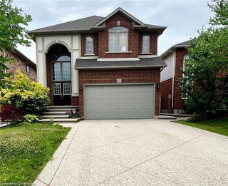 11 Armour Crescent