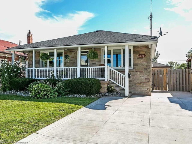 Upper - 376 Talbot Street