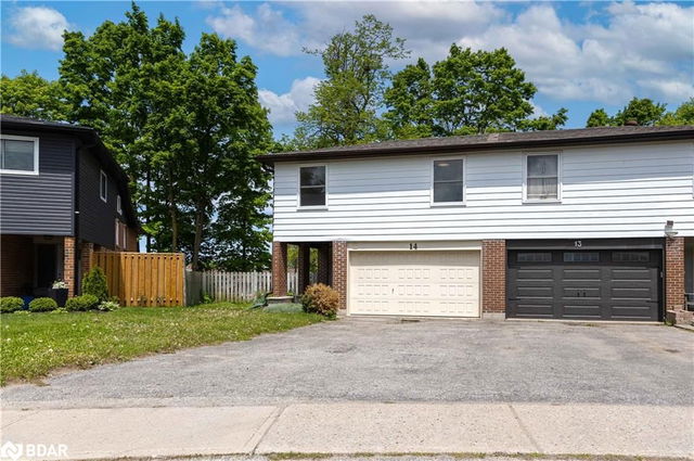 14 Ashdale Court