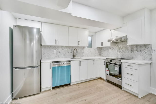 B1 - 216 Ravenbury Drive